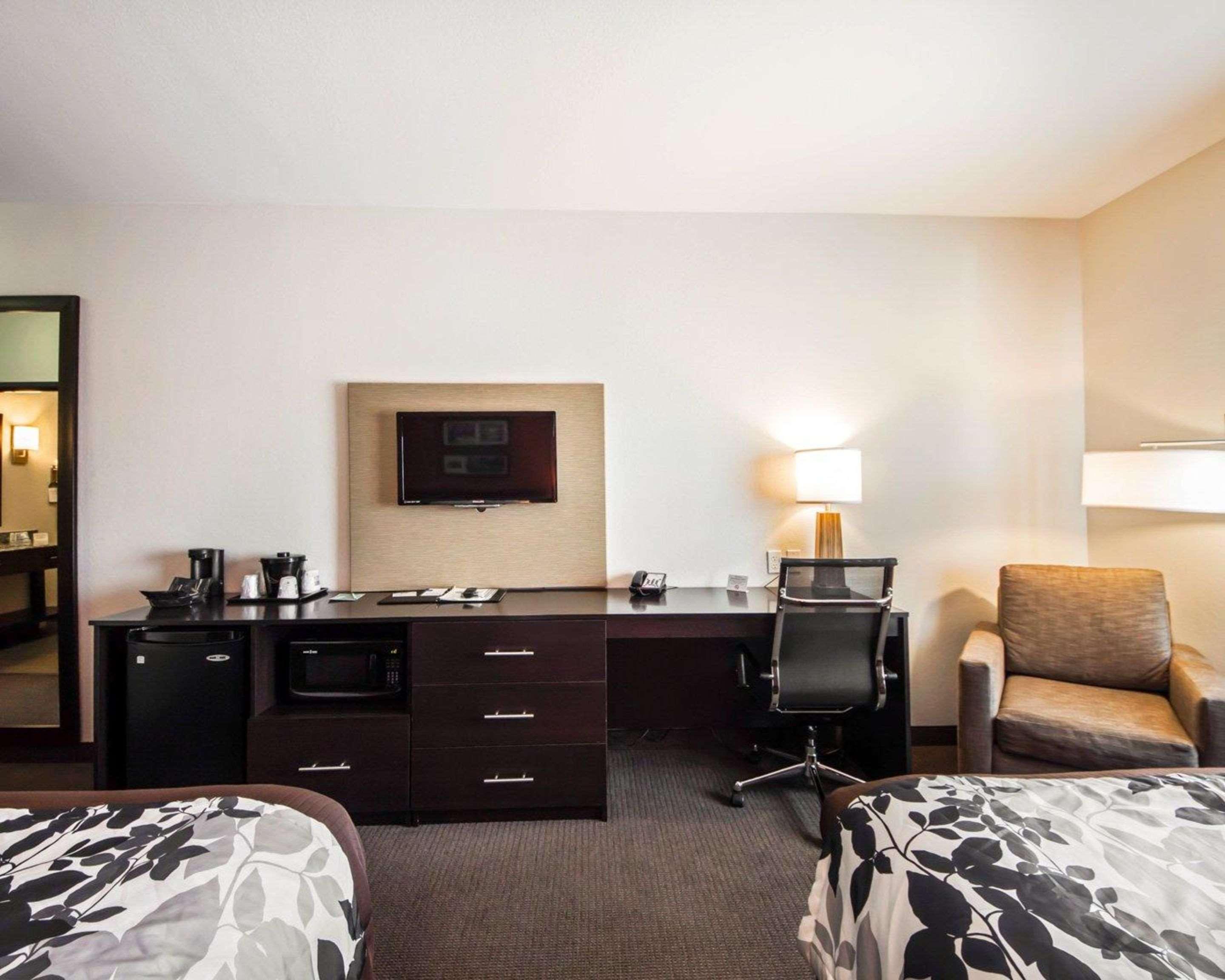Sleep Inn & Suites Hennessey North Exterior photo