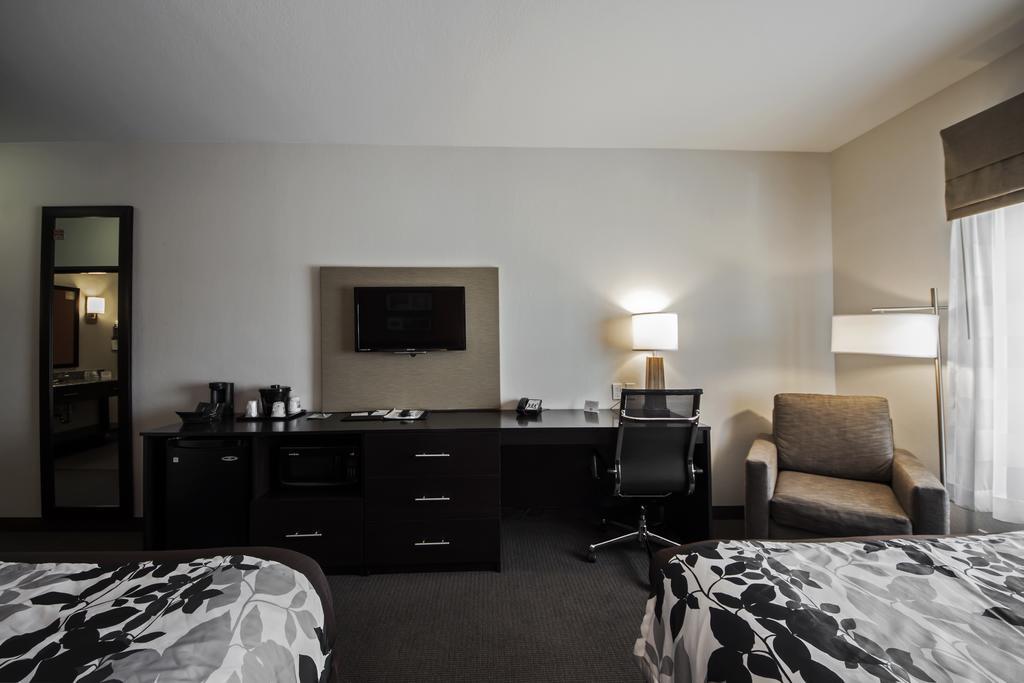 Sleep Inn & Suites Hennessey North Exterior photo